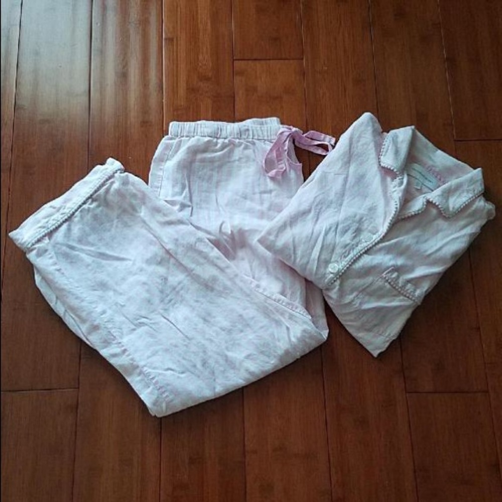 Victoria secrets pj set